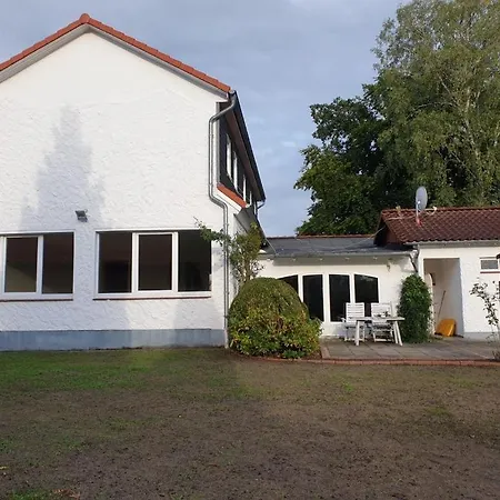 Rosenhof 3*